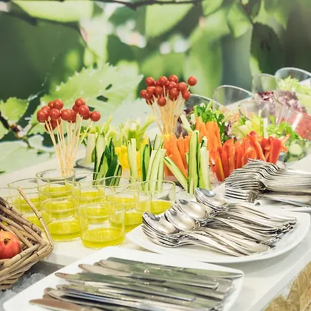 Meridiana Family & Nature 3* مارينا روميا