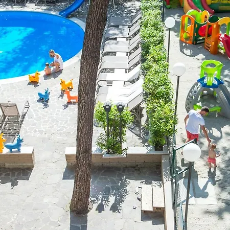 Hotel Meridiana Family & Nature Marina Romea