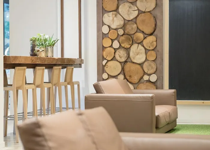 Meridiana Family & Nature